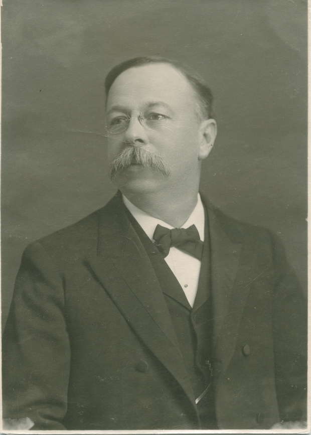 George E. Chamberlain, Sr. 